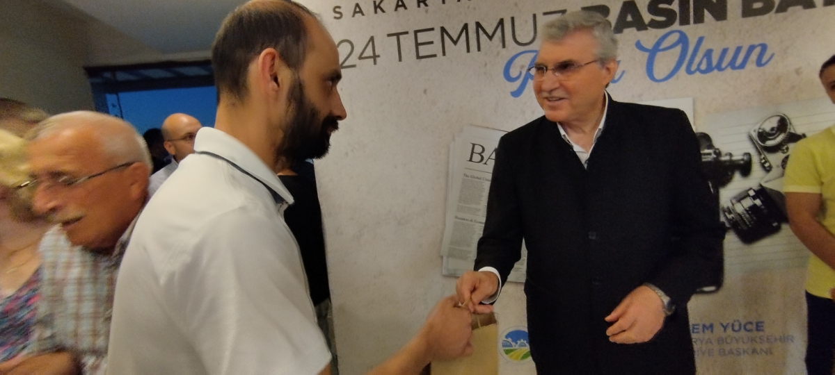 24 TEMMUZ GAZETECİLER VE BASIN BAYRAMINDA SBB BAŞKANI EKREM YÜCE ULUSAL VE YEREL BASIN İLE BİR ARADA