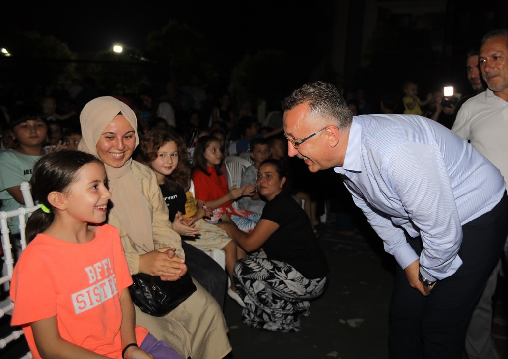 Başkan Işıksu, “Maltepe'mizde çok güzel bir yaz akşamı yaşadık. İŞTE O KARELER