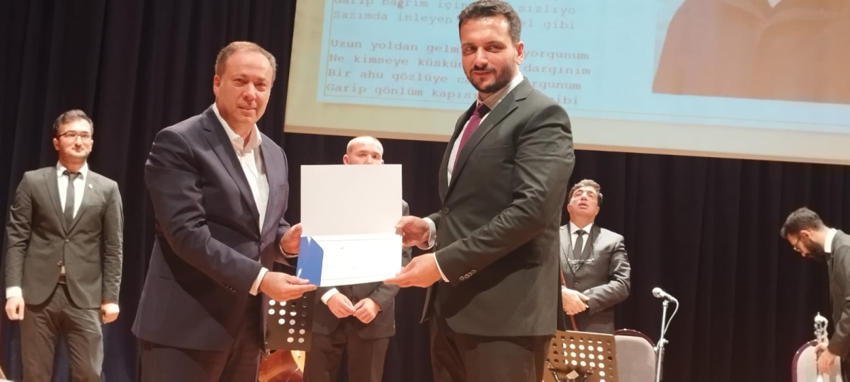 Neşet Ertaş'ın ölüm yıl dönümünde anma töreni Sakarya'da düzenlendi.(GECEDEN KARELER)