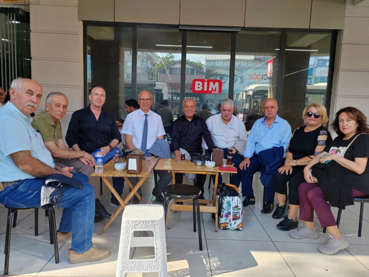 Arifiye Öğretmen Lisesi Mezunları İstanbul’da Buluştu. (İŞTE O FOTOĞRAF KARELERİ )