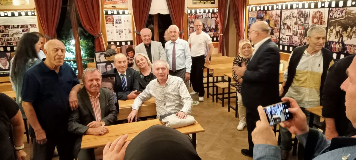 Arifiye Öğretmen Lisesi Mezunları İstanbul’da Buluştu. (İŞTE O FOTOĞRAF KARELERİ )