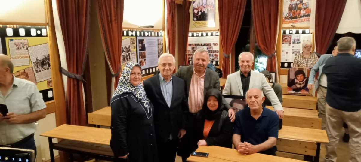 Arifiye Öğretmen Lisesi Mezunları İstanbul’da Buluştu. (İŞTE O FOTOĞRAF KARELERİ )
