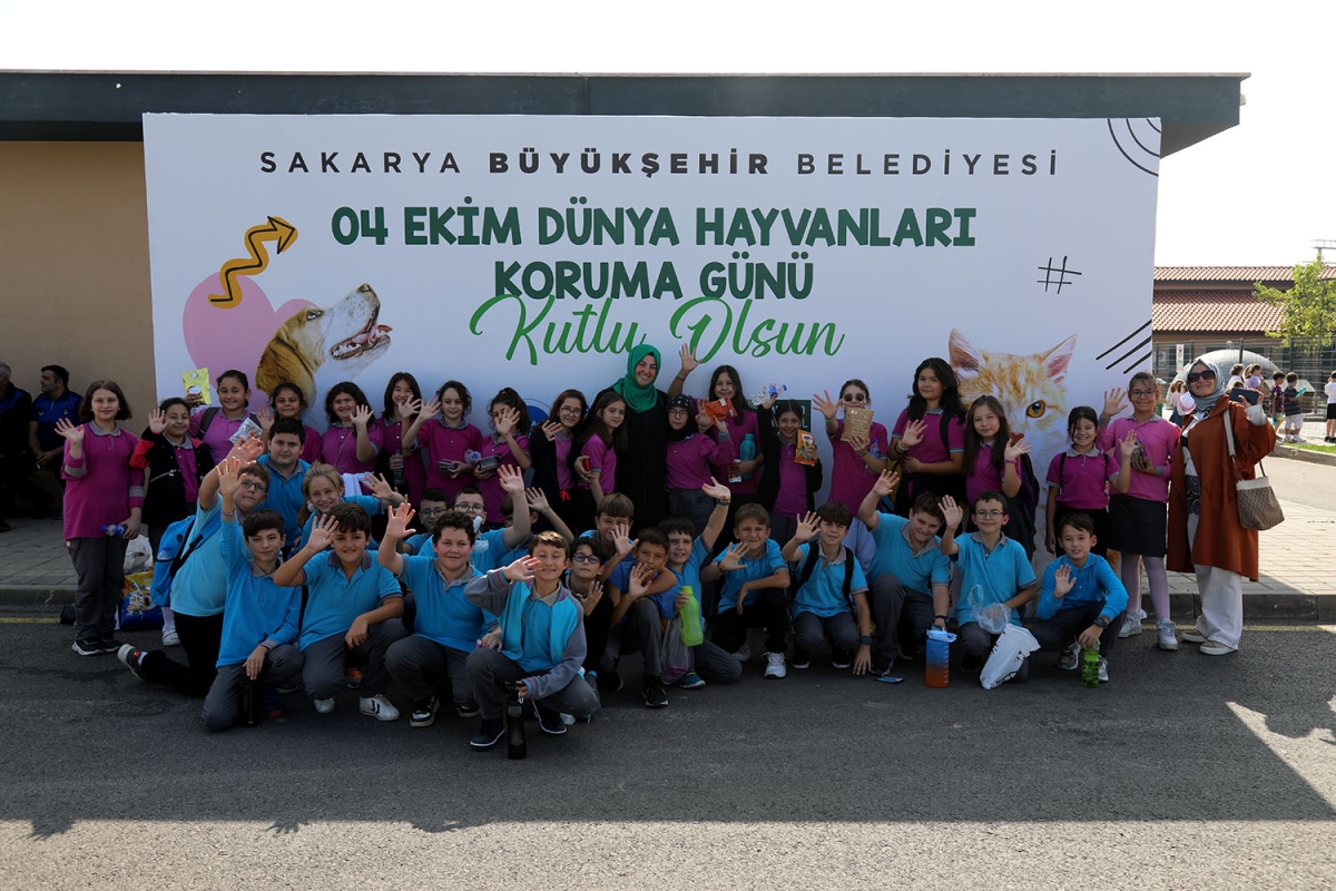 Hayvanları Koruma Günü’nde iç ısıtan kareler