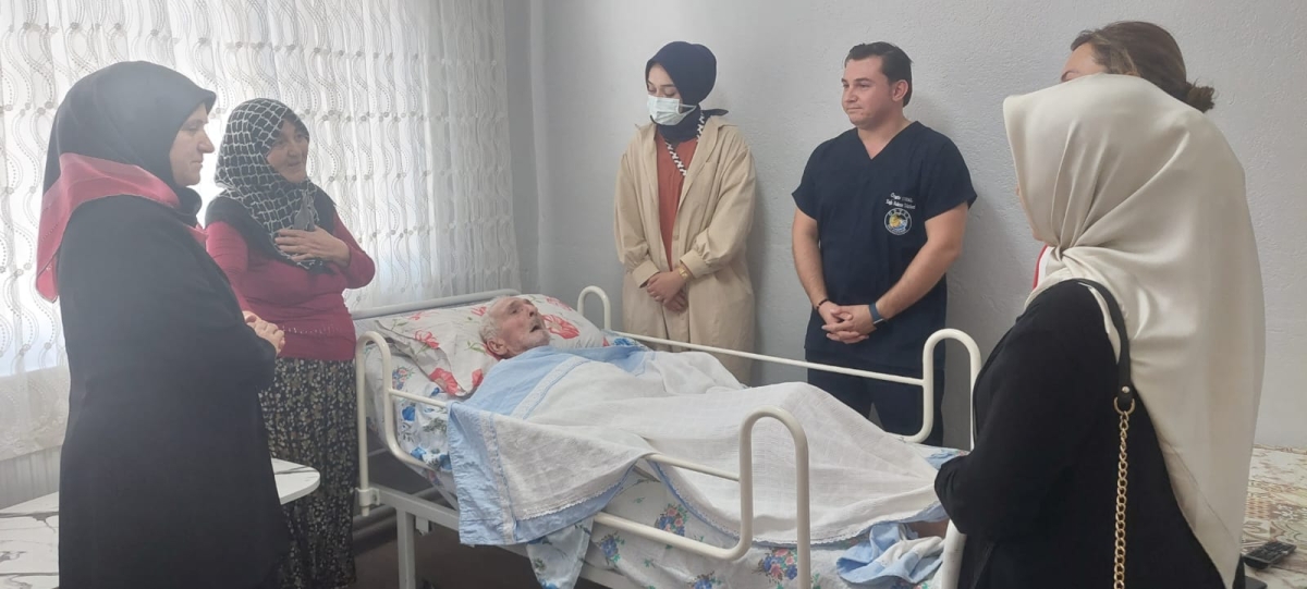 AK KADINLAR GEYVE’DE (İŞTE O KARELER)