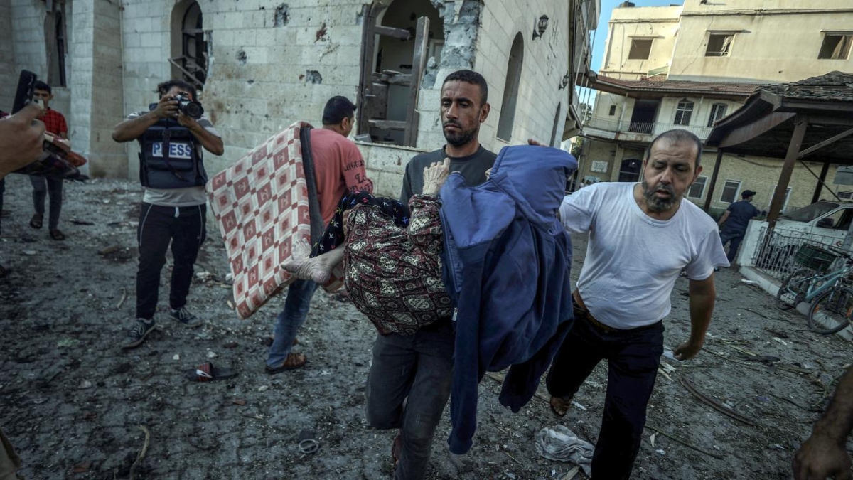 Gazze'deki hastane patlamasının ardından Gün Yüzüne Çıkan Görüntüler...