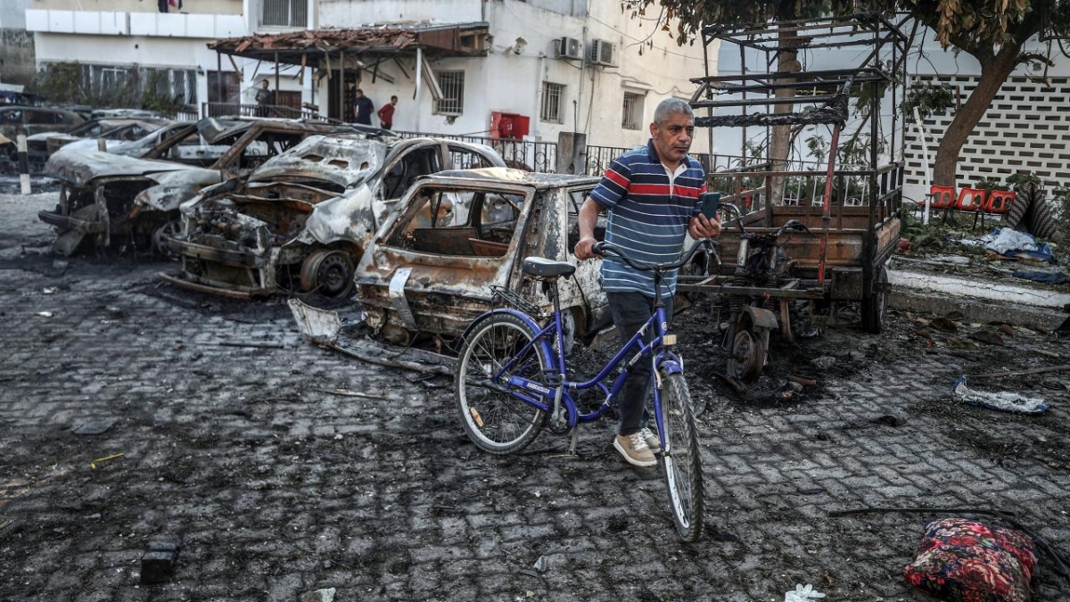 Gazze'deki hastane patlamasının ardından Gün Yüzüne Çıkan Görüntüler...