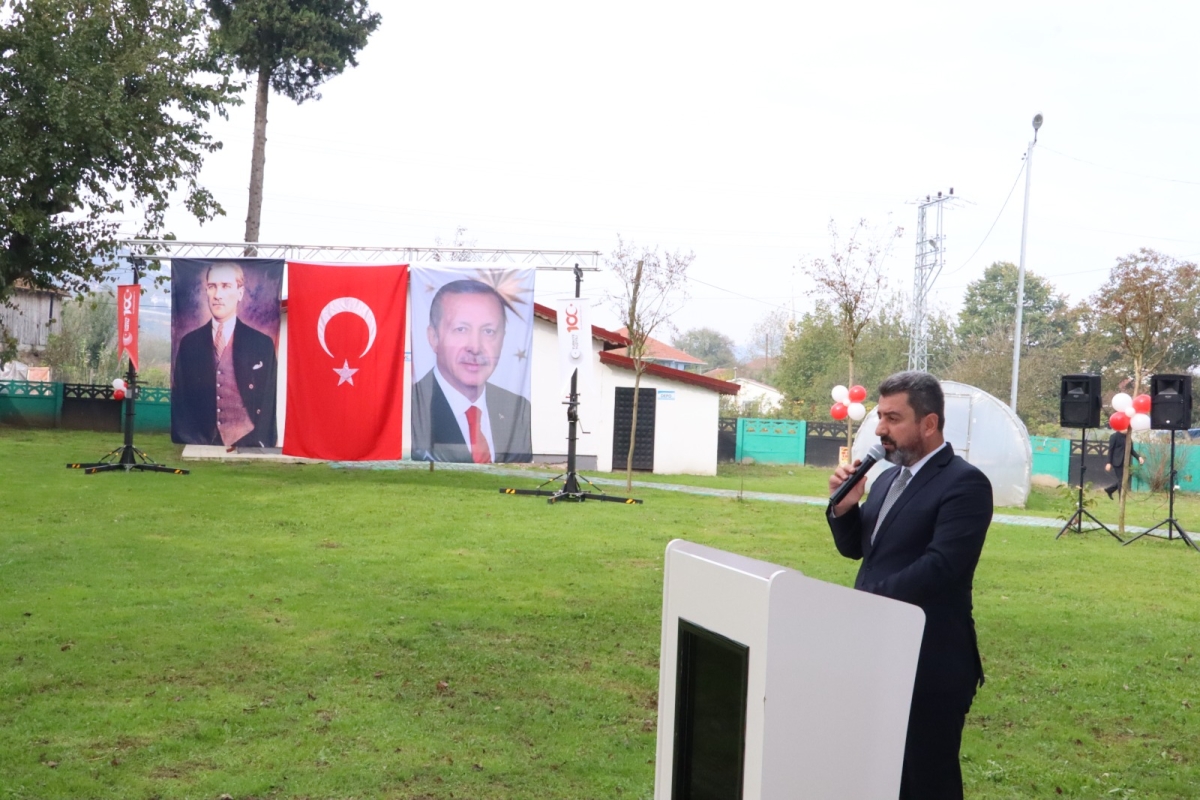 Köy Yaşam Merkezinde Cumhuriyet Şenliğ