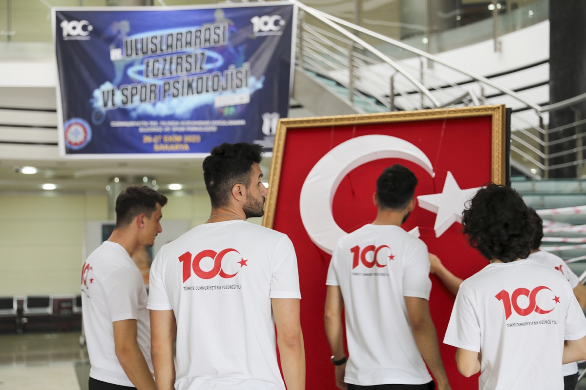 SUBÜ’nün düzenlediği Egzersiz ve Spor Psikolojisi Kongresi başladı