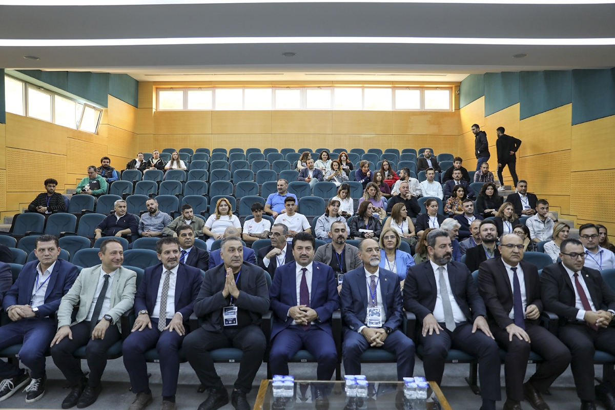 SUBÜ’nün düzenlediği Egzersiz ve Spor Psikolojisi Kongresi başladı