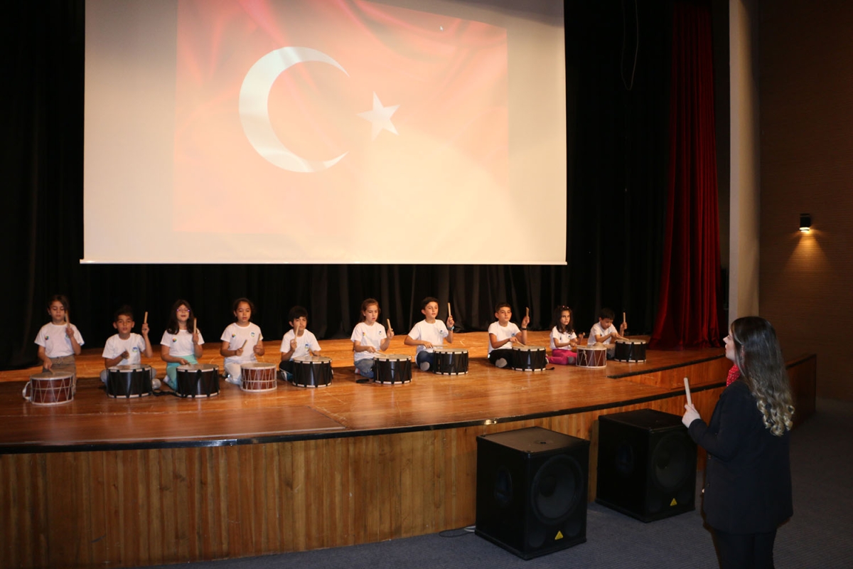 Adapazarı SGM’de 29 Ekim coşkuyla kutlandı