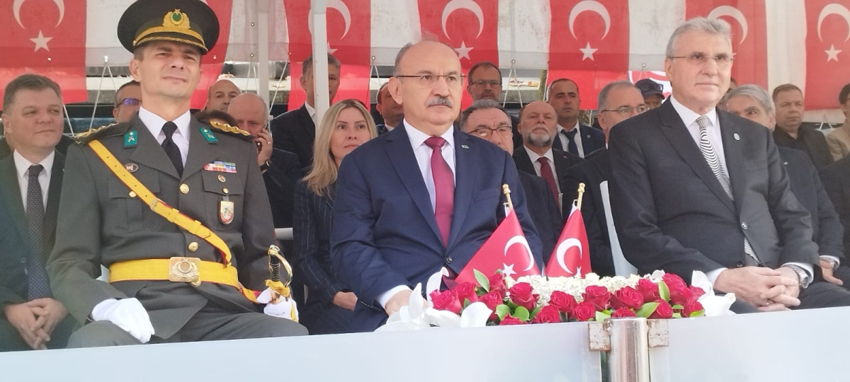 Cumhuriyet'in 100.yılı Sakarya'da Coşkuyla Kutlandı. İŞTE GÜNÜN KARELERİ...