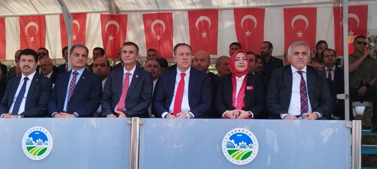 Cumhuriyet'in 100.yılı Sakarya'da Coşkuyla Kutlandı. İŞTE GÜNÜN KARELERİ...