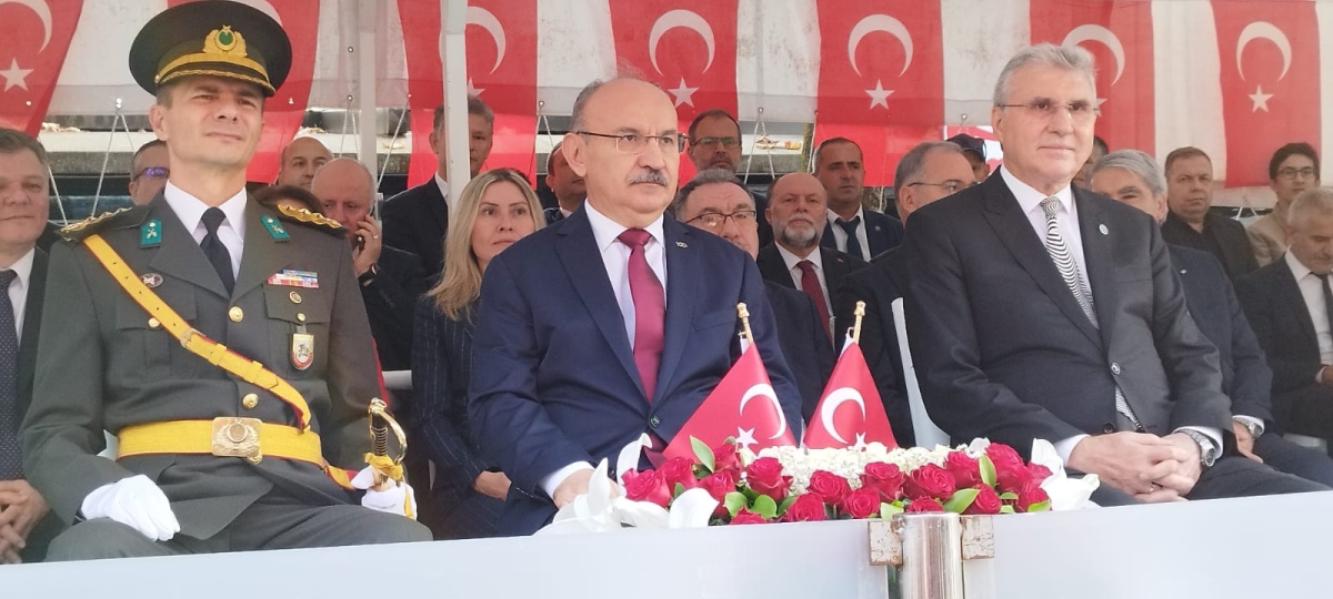 Cumhuriyet'in 100.yılı Sakarya'da Coşkuyla Kutlandı. İŞTE GÜNÜN KARELERİ...