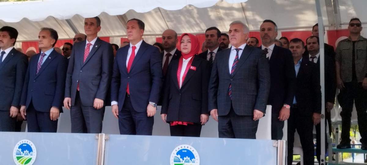 Cumhuriyet'in 100.yılı Sakarya'da Coşkuyla Kutlandı. İŞTE GÜNÜN KARELERİ...