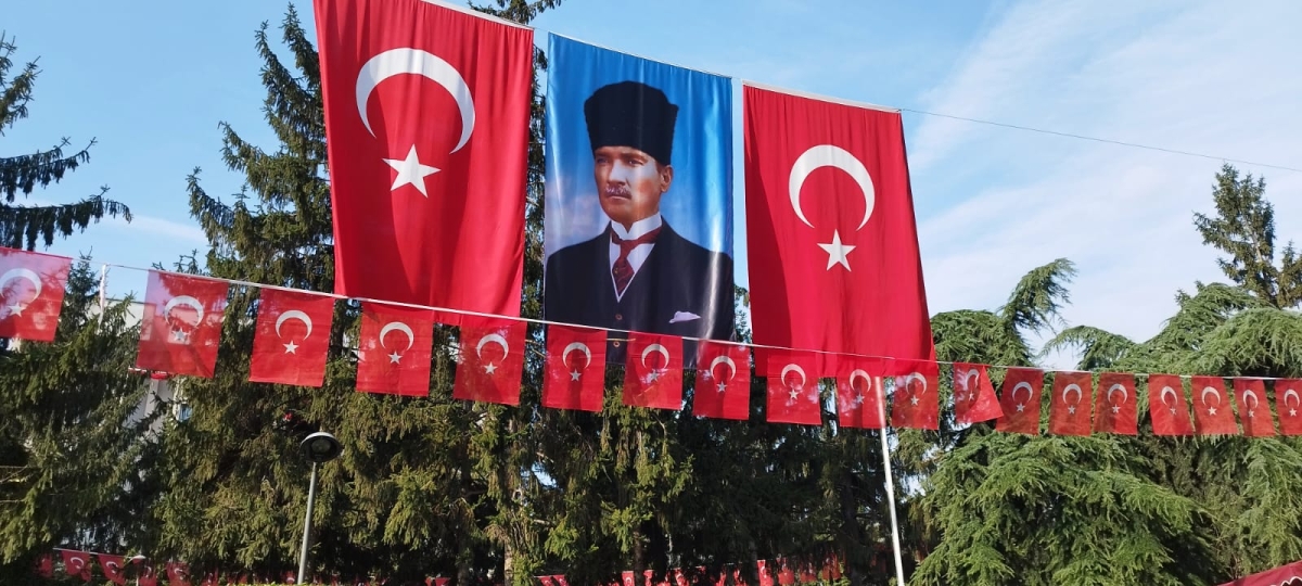 Cumhuriyet'in 100.yılı Sakarya'da Coşkuyla Kutlandı. İŞTE GÜNÜN KARELERİ...