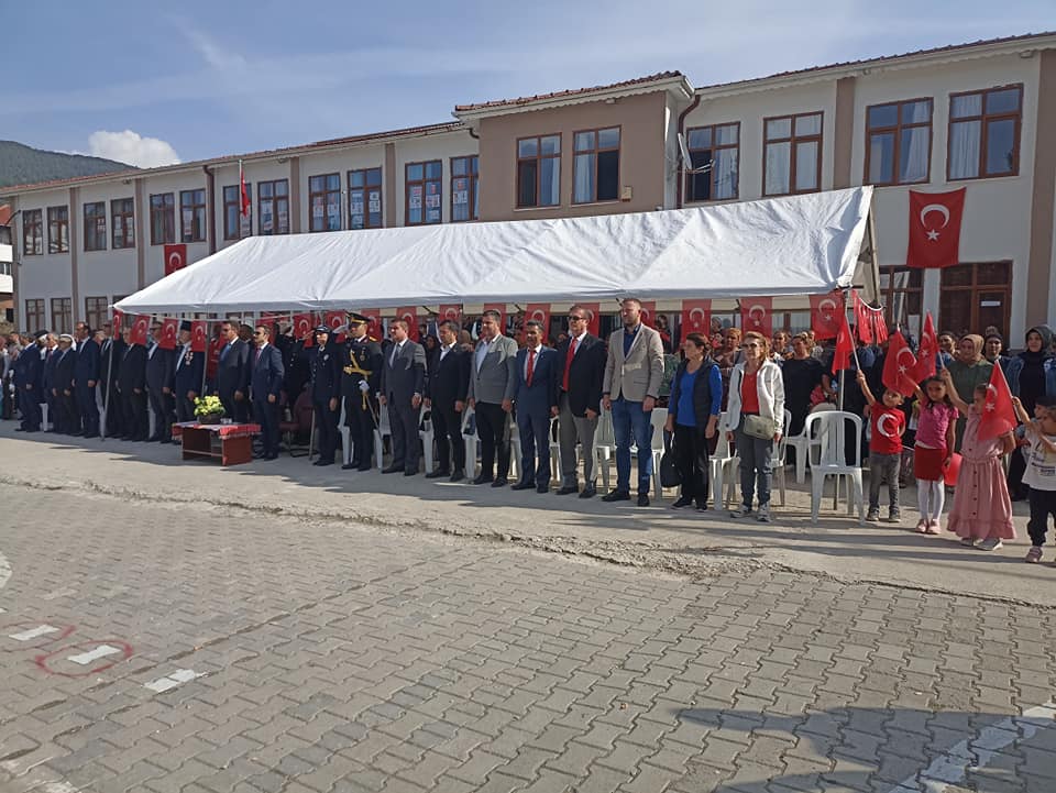 CUMHURİYET’İN 100.YILI SAKARYA'NIN TARAKLI İLÇESİNDE COŞKUYLA KUTLANDI