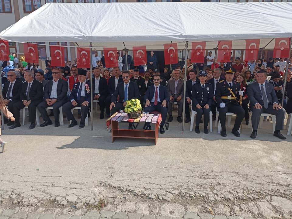CUMHURİYET’İN 100.YILI SAKARYA'NIN TARAKLI İLÇESİNDE COŞKUYLA KUTLANDI