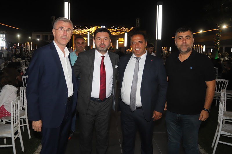 Türkiye’nin tanınmış iş adamlarından Akgün Çelik Prefabrik Yapı sahibi Hasan Akgün; güzeller güzeli biricik kızı İlayda Akgün Düğün Töreninden Kareler