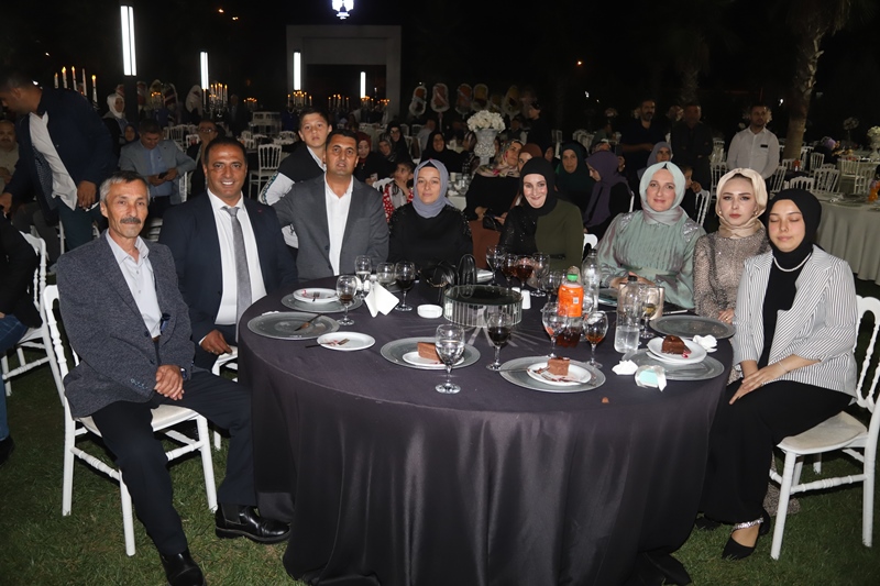 Türkiye’nin tanınmış iş adamlarından Akgün Çelik Prefabrik Yapı sahibi Hasan Akgün; güzeller güzeli biricik kızı İlayda Akgün Düğün Töreninden Kareler