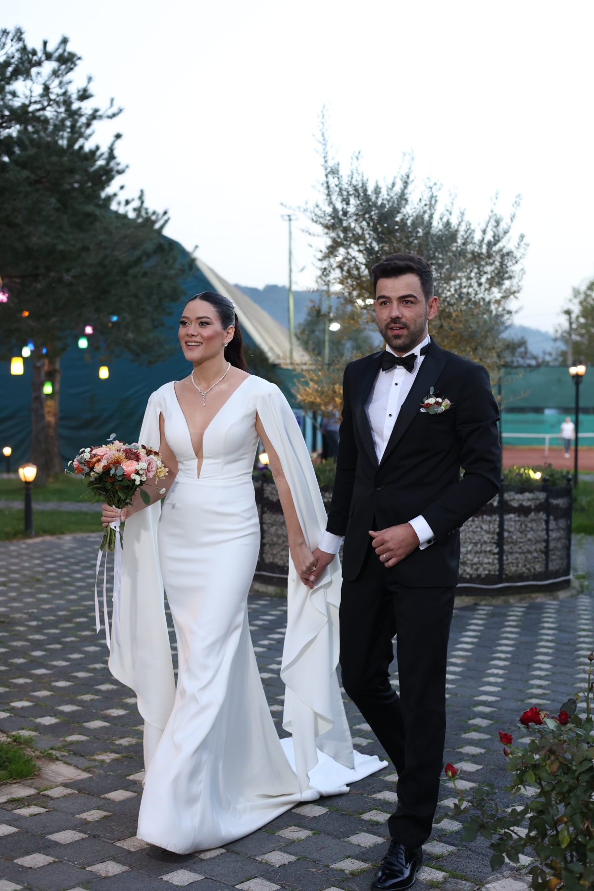 Sakarya'nın İş Adamlarından Ömer Faruk Birinci, Buse Sertkaya ile Dünya Evine Girdi (GÜNÜNE DAMGA VURAN FOTOĞRAFLAR)