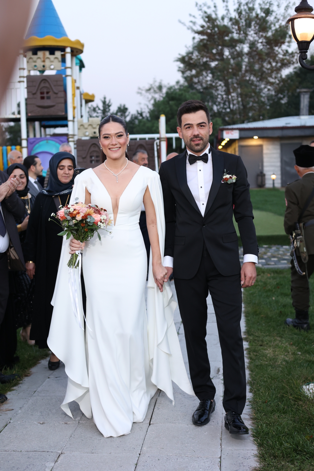 Sakarya'nın İş Adamlarından Ömer Faruk Birinci, Buse Sertkaya ile Dünya Evine Girdi (GÜNÜNE DAMGA VURAN FOTOĞRAFLAR)