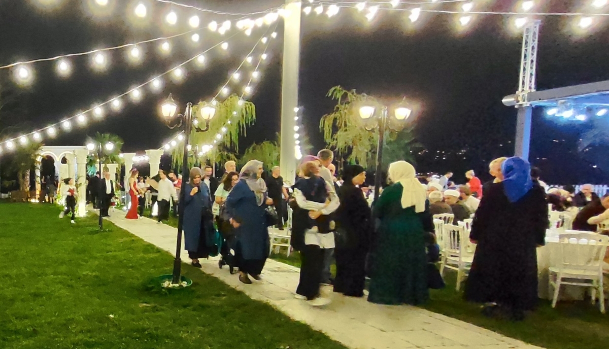 Sakarya'nın İş Adamlarından Ömer Faruk Birinci, Buse Sertkaya ile Dünya Evine Girdi (GÜNÜNE DAMGA VURAN FOTOĞRAFLAR)