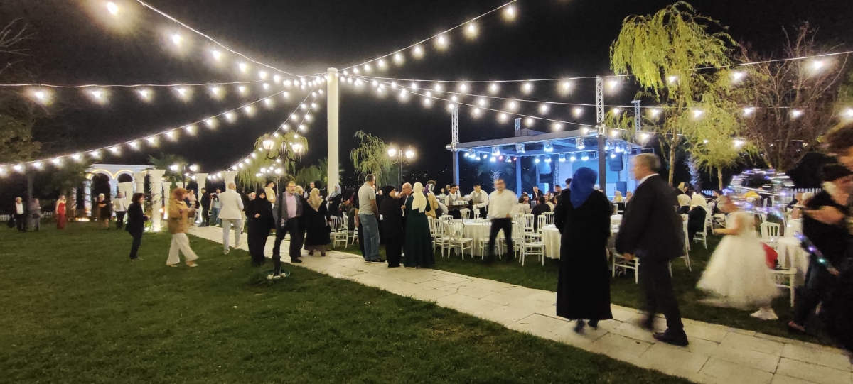 Sakarya'nın İş Adamlarından Ömer Faruk Birinci, Buse Sertkaya ile Dünya Evine Girdi (GÜNÜNE DAMGA VURAN FOTOĞRAFLAR)