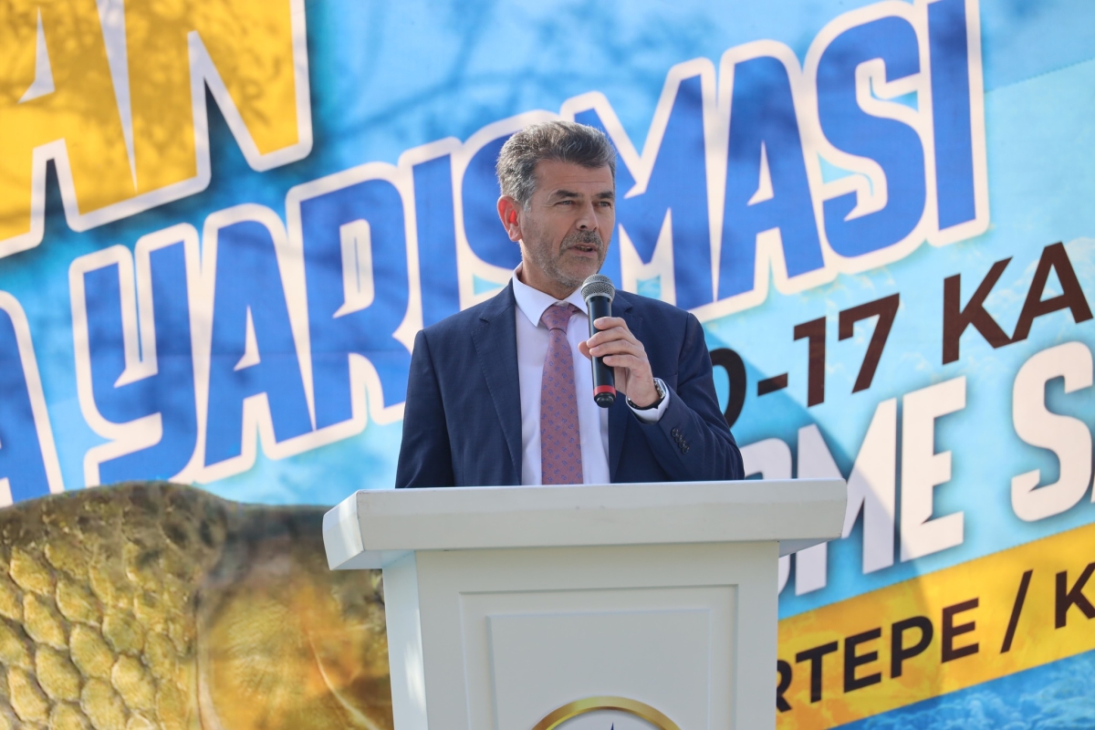 KARTEPE’DE ULUSLARARASI SAZAN TUTMA YARIŞMASI BAŞLADI