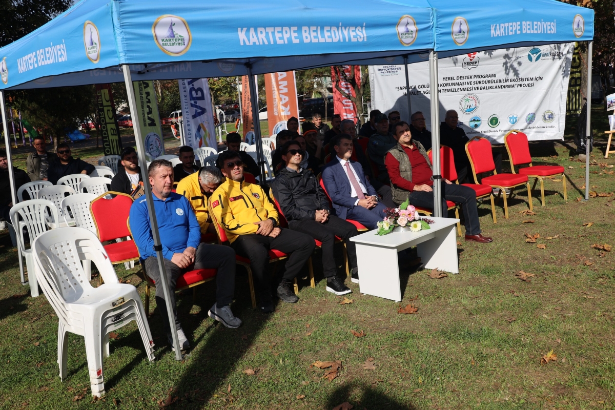 KARTEPE’DE ULUSLARARASI SAZAN TUTMA YARIŞMASI BAŞLADI
