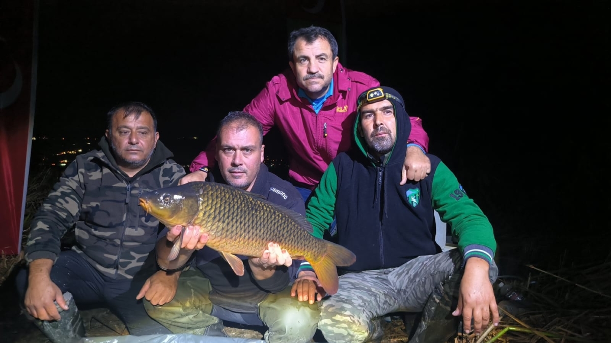 KARTEPE’DE ULUSLARARASI SAZAN TUTMA YARIŞMASI BAŞLADI