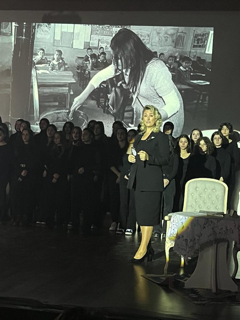 Sakarya Anadolu Lisesi Öğretmenleri Cana Dokundular. (İŞTE O ANLARA AİT KARELER)