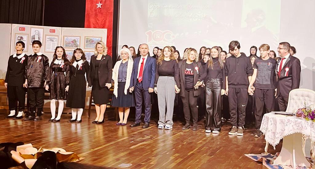 Sakarya Anadolu Lisesi Öğretmenleri Cana Dokundular. (İŞTE O ANLARA AİT KARELER)