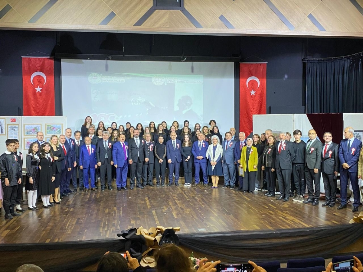Sakarya Anadolu Lisesi Öğretmenleri Cana Dokundular. (İŞTE O ANLARA AİT KARELER)
