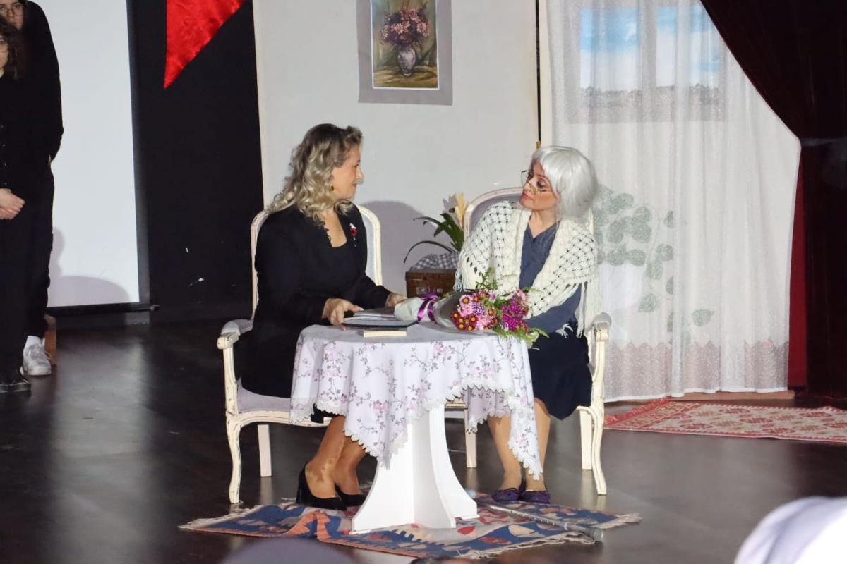 Sakarya Anadolu Lisesi Öğretmenleri Cana Dokundular. (İŞTE O ANLARA AİT KARELER)