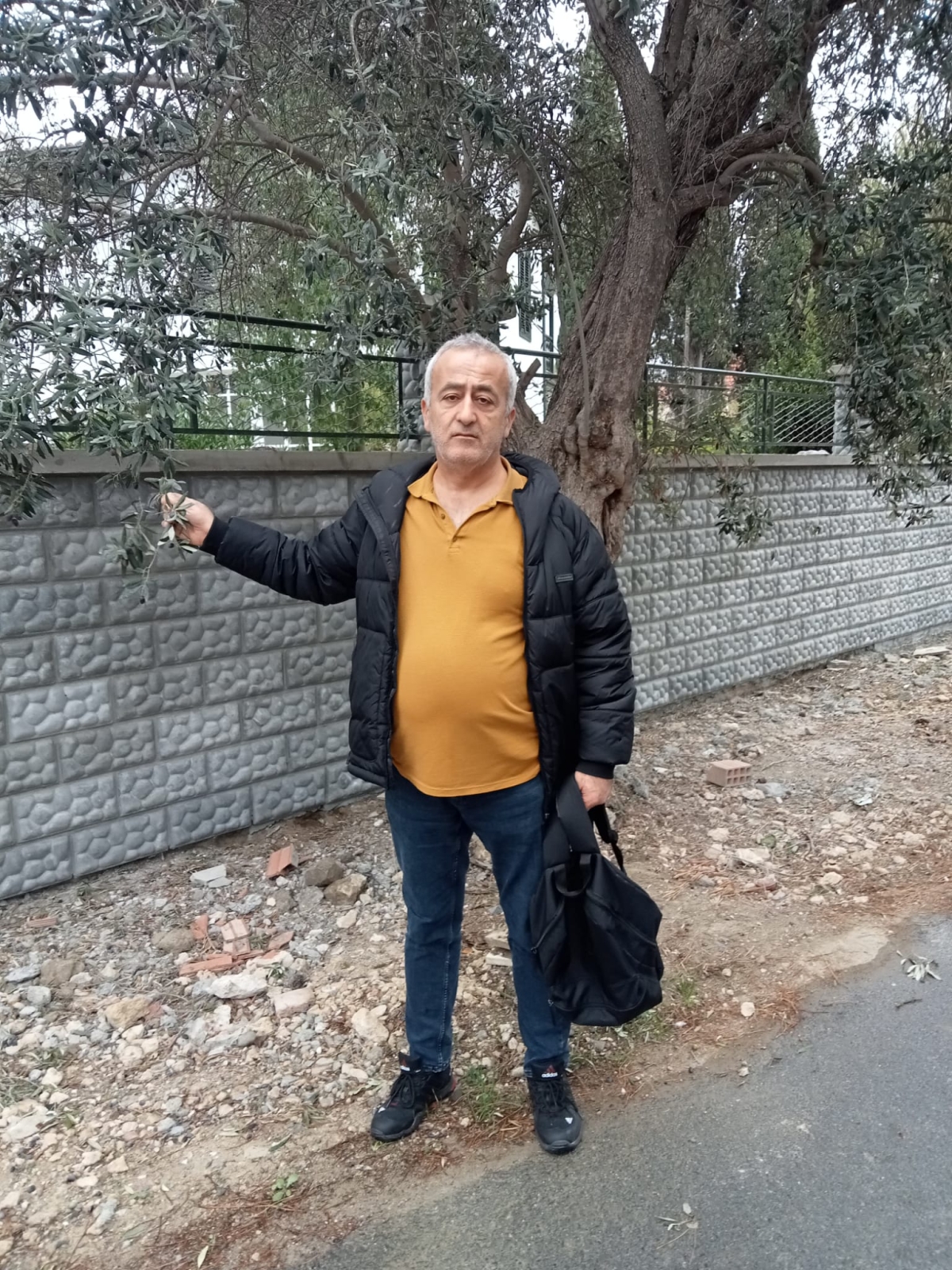 SASÇED (Sağlık Çalışanları ve Emeklileri Derneği)  Başkan Yardımcısı Kerim ÇATALBAŞ Kıbrıs Gezisinden Fotoğraflar Attı, İŞE O ANLAR
