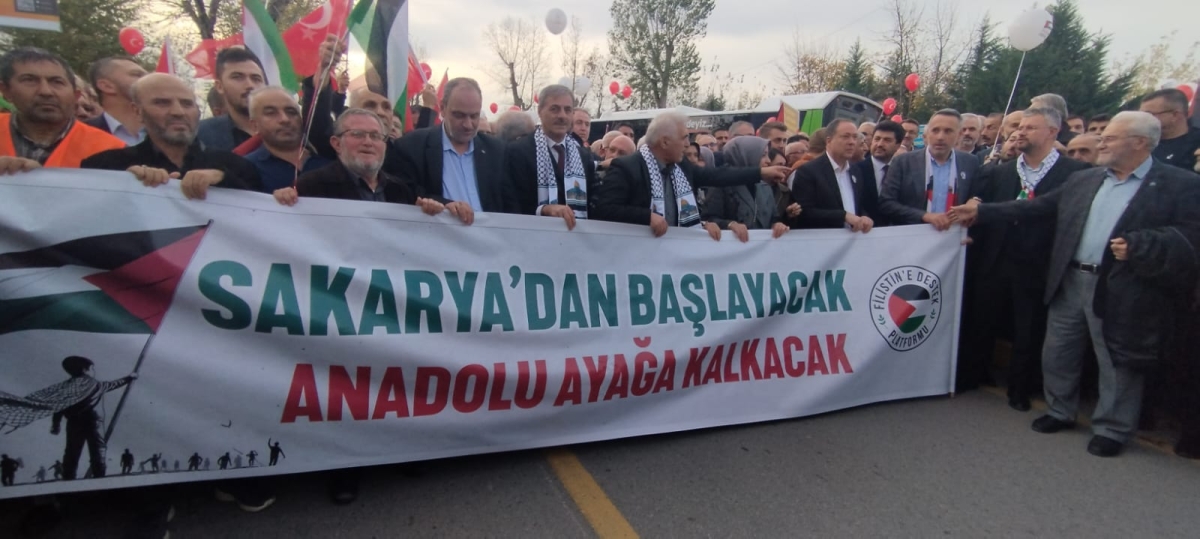 Sakarya'dan 'Filistin'e Özgürlük' yürüyüşüne Büyük Destek ( İŞTE O ANLARA AİT FOTOĞRAFLAR )