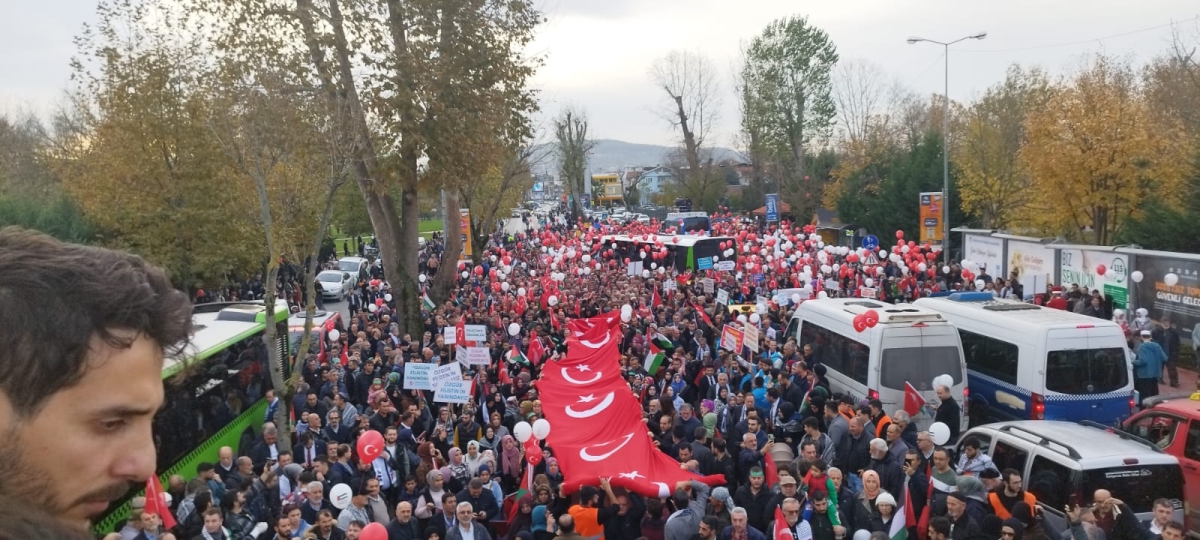 Sakarya'dan 'Filistin'e Özgürlük' yürüyüşüne Büyük Destek ( İŞTE O ANLARA AİT FOTOĞRAFLAR )