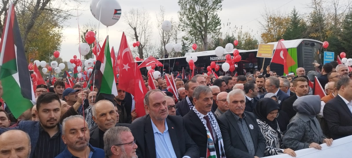 Sakarya'dan 'Filistin'e Özgürlük' yürüyüşüne Büyük Destek ( İŞTE O ANLARA AİT FOTOĞRAFLAR )