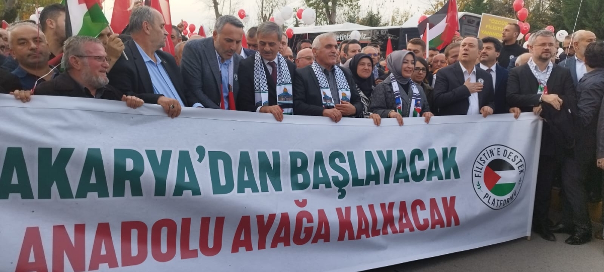 Sakarya'dan 'Filistin'e Özgürlük' yürüyüşüne Büyük Destek ( İŞTE O ANLARA AİT FOTOĞRAFLAR )