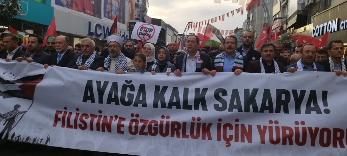 Sakarya'dan 'Filistin'e Özgürlük' yürüyüşüne Büyük Destek ( İŞTE O ANLARA AİT FOTOĞRAFLAR )