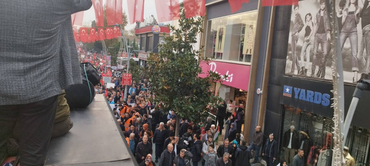 Sakarya'dan 'Filistin'e Özgürlük' yürüyüşüne Büyük Destek ( İŞTE O ANLARA AİT FOTOĞRAFLAR )