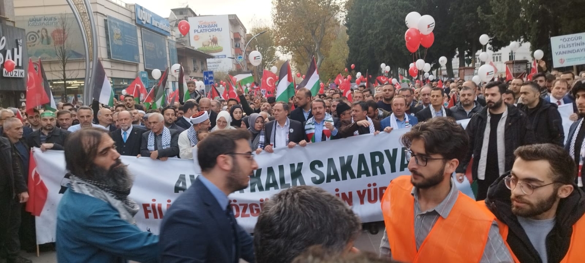 Sakarya'dan 'Filistin'e Özgürlük' yürüyüşüne Büyük Destek ( İŞTE O ANLARA AİT FOTOĞRAFLAR )