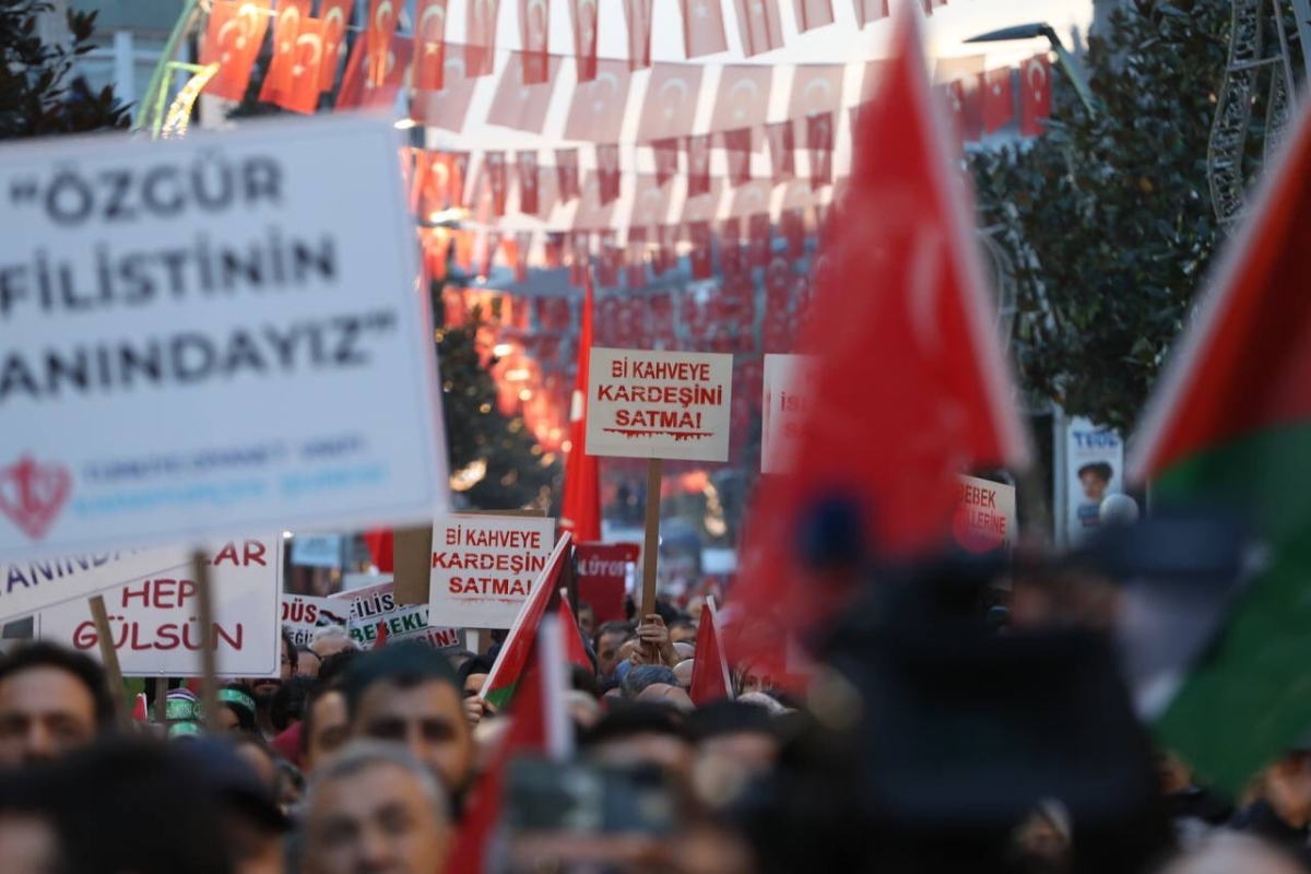 Sakarya'dan 'Filistin'e Özgürlük' yürüyüşüne Büyük Destek ( İŞTE O ANLARA AİT FOTOĞRAFLAR )