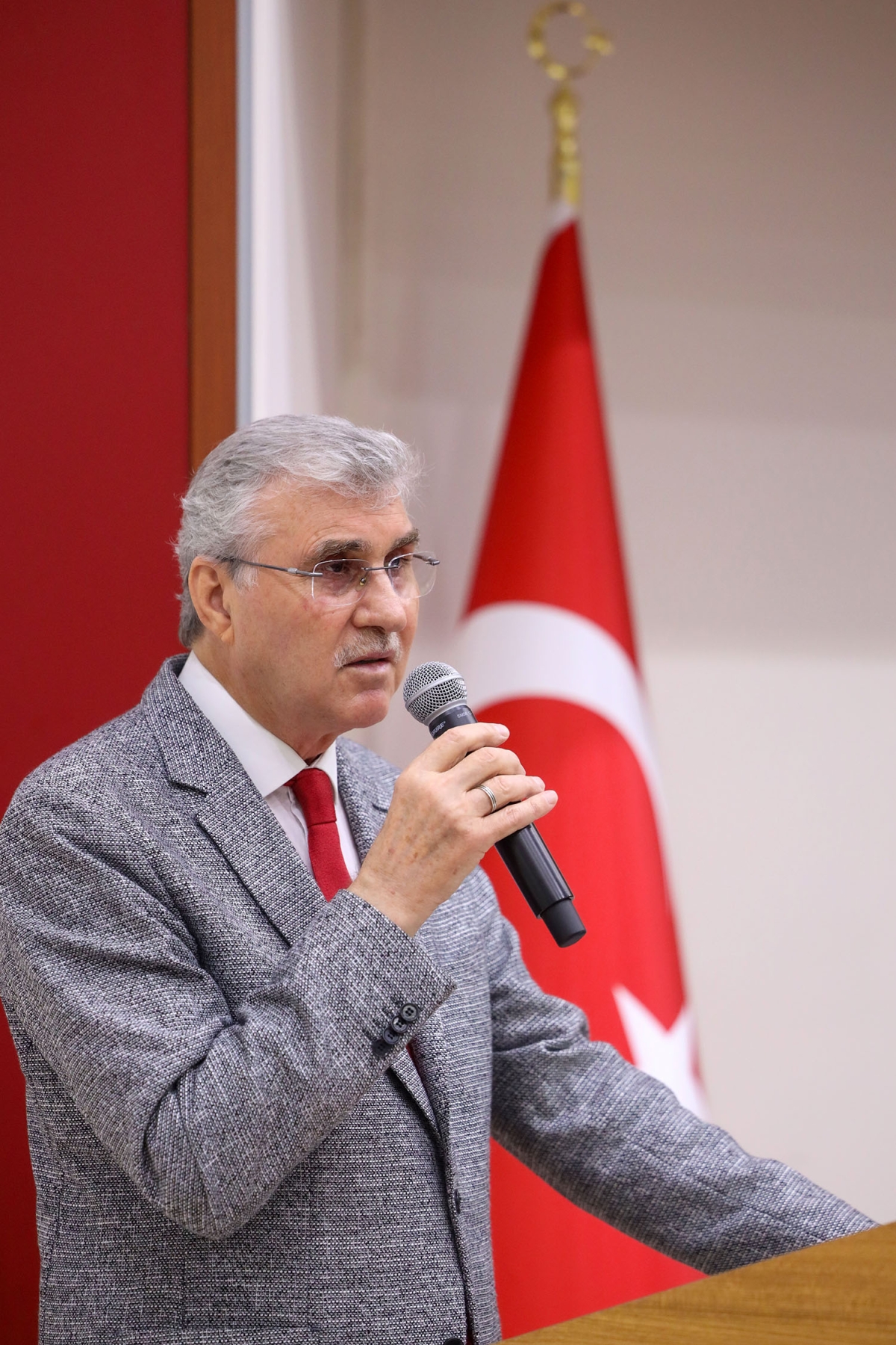 Başkan Ekrem Yüce; Sakarya'da memlekete hizmetle geçen 4 buçuk yıl: “Tarihi rekorlar kırdık” ( İŞTE O UNUTULMAZ ANILARIN FOTOĞRAFLARI )