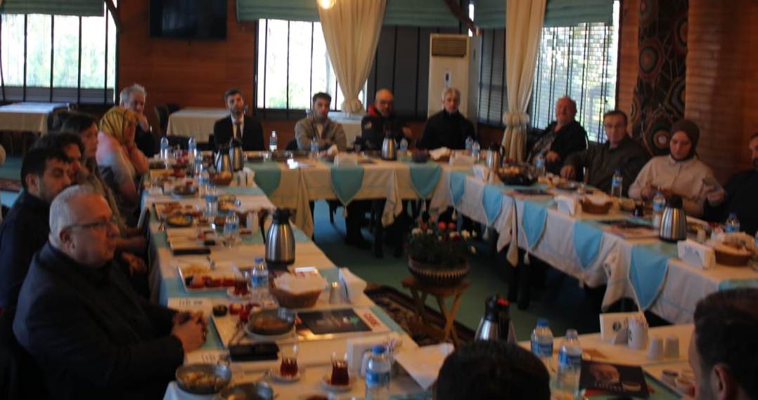 Arifiye Belediye Başkan Aday Adayı Remzi Adıyaman'dan Basın Mensupları ile Kahvaltıda bir araya geldi. İŞTE O ANLAR