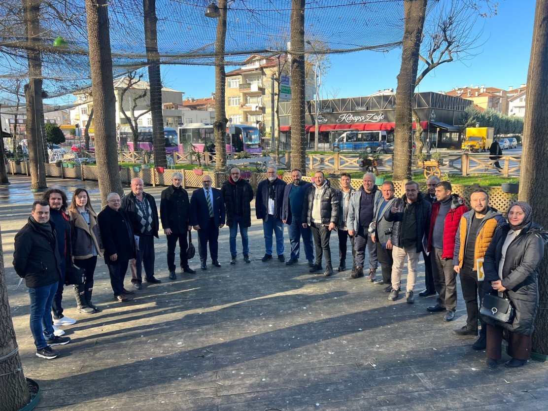 Arifiye Belediye Başkan Aday Adayı Remzi Adıyaman'dan Basın Mensupları ile Kahvaltıda bir araya geldi. İŞTE O ANLAR