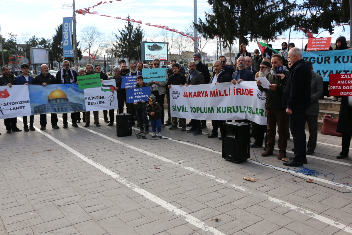 Milli İrade Sakarya Meydanlarında FİLİSTİN'e destek vermeye devam ediyor..