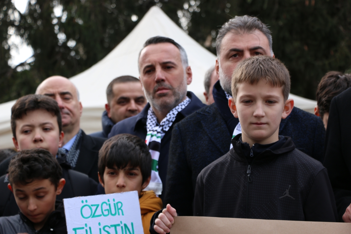 Sakarya'da Filistin’e destek için ’Hayır Çarşısı’ açıldı ( GÜNÜN ÖNE ÇIKAN FOTOĞRAFLARI )