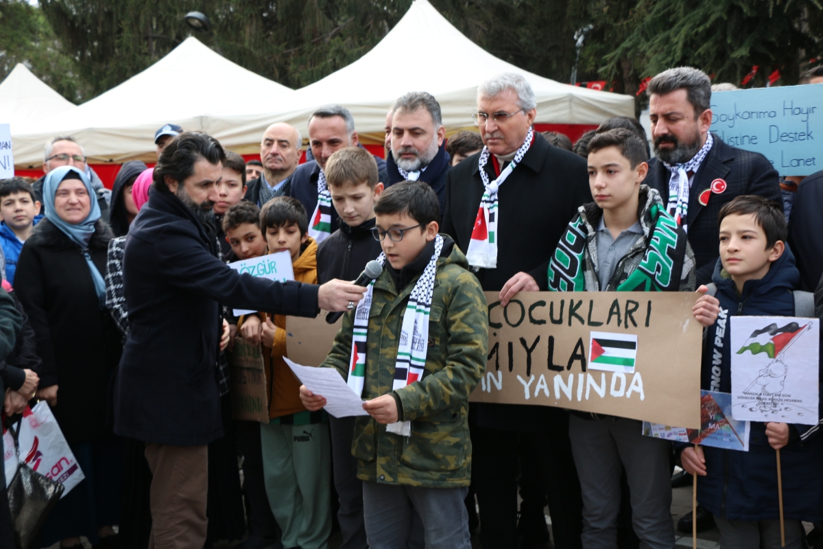 Sakarya'da Filistin’e destek için ’Hayır Çarşısı’ açıldı ( GÜNÜN ÖNE ÇIKAN FOTOĞRAFLARI )