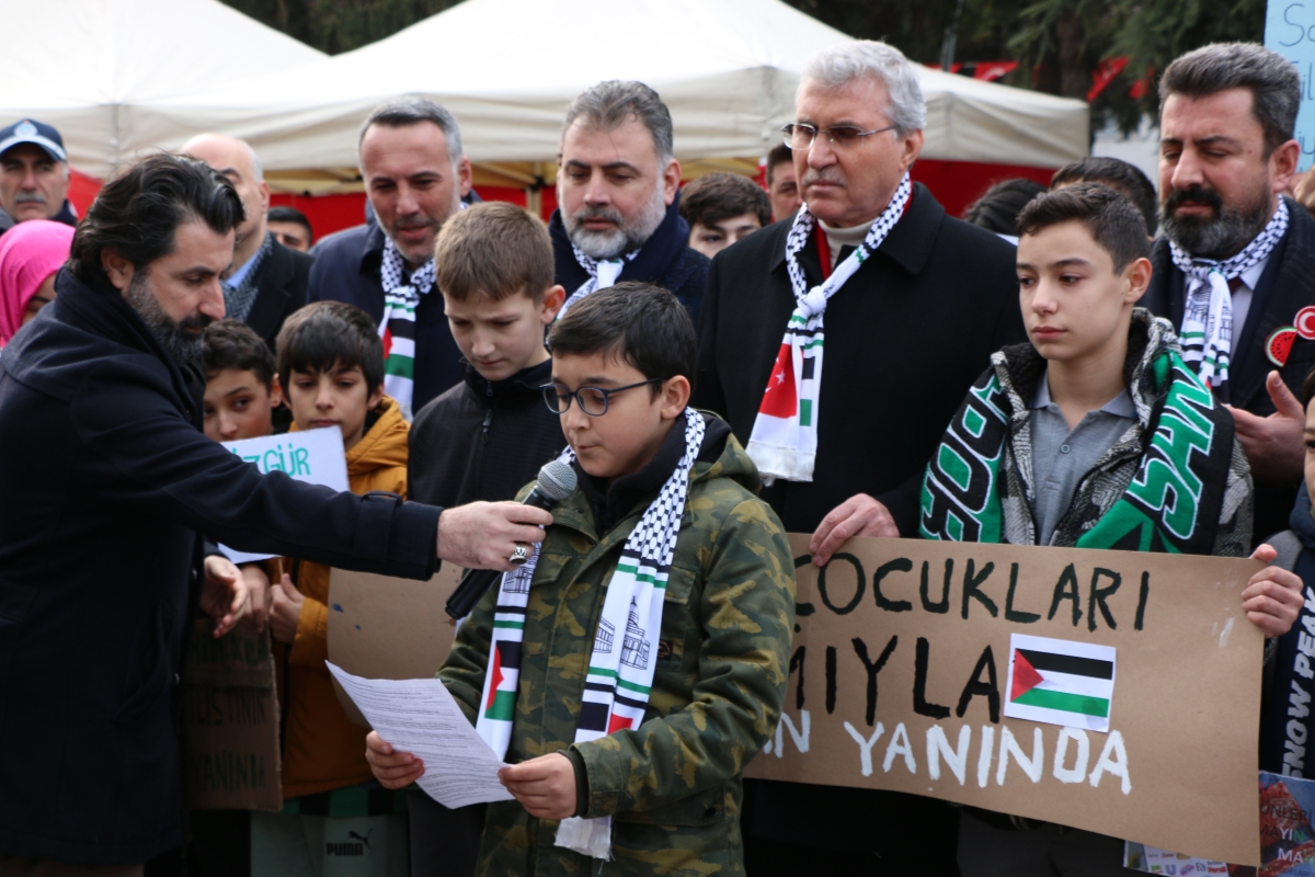 Sakarya'da Filistin’e destek için ’Hayır Çarşısı’ açıldı ( GÜNÜN ÖNE ÇIKAN FOTOĞRAFLARI )